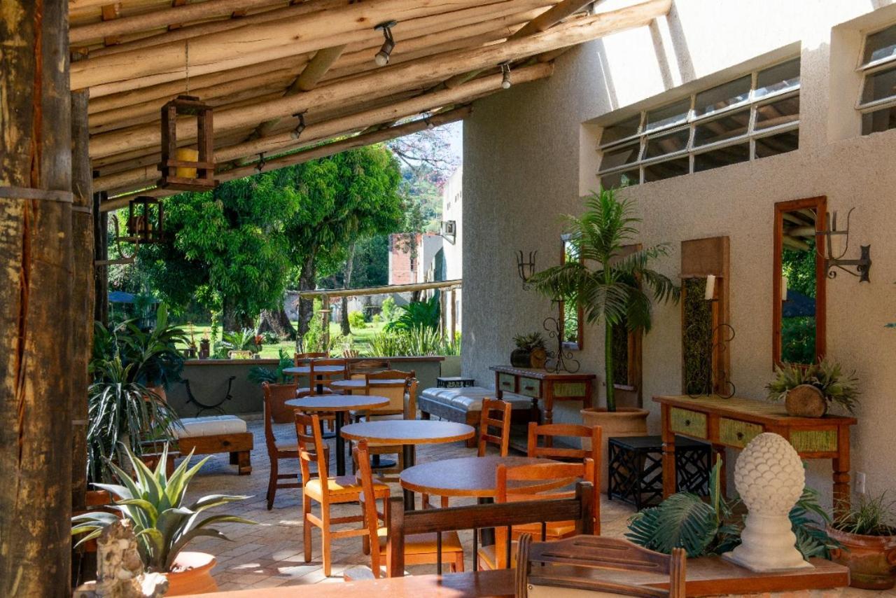 Hotel Santiago Lindoia Exterior photo